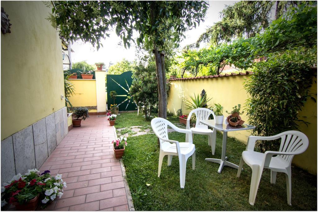 B&B Degli Amici Τσιαμπίνο Εξωτερικό φωτογραφία